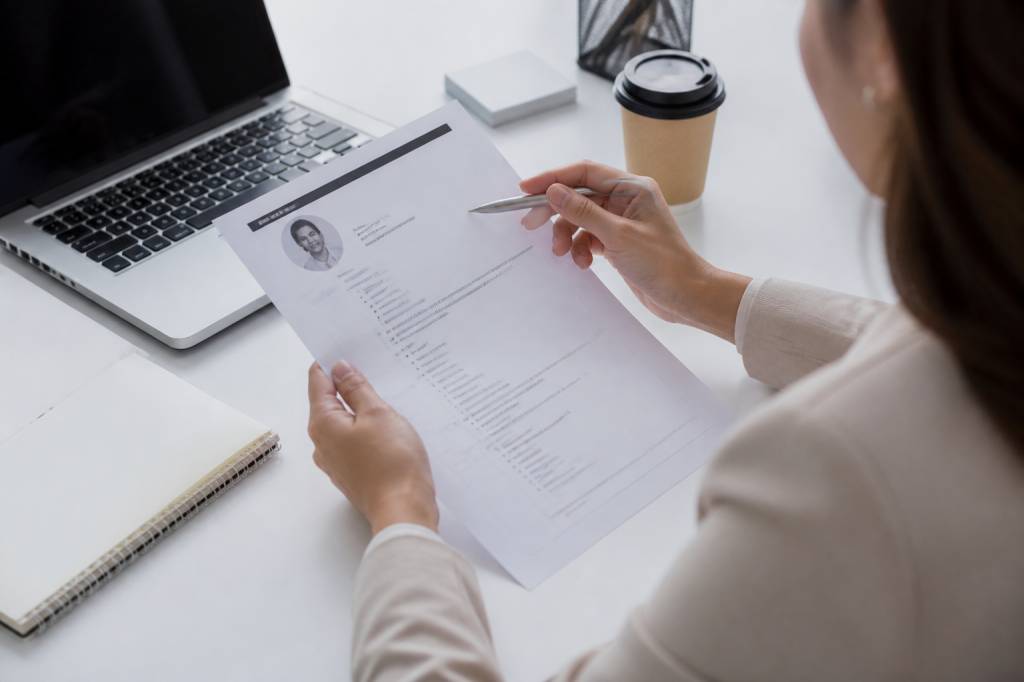 Comment améliorer son cv pour attirer les recruteurs
